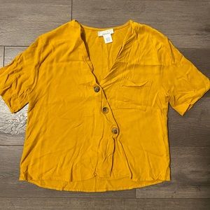 Buttons top